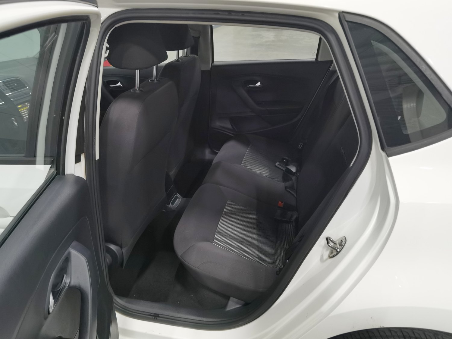 Used Volkswagen Polo 2013 1.6 AT