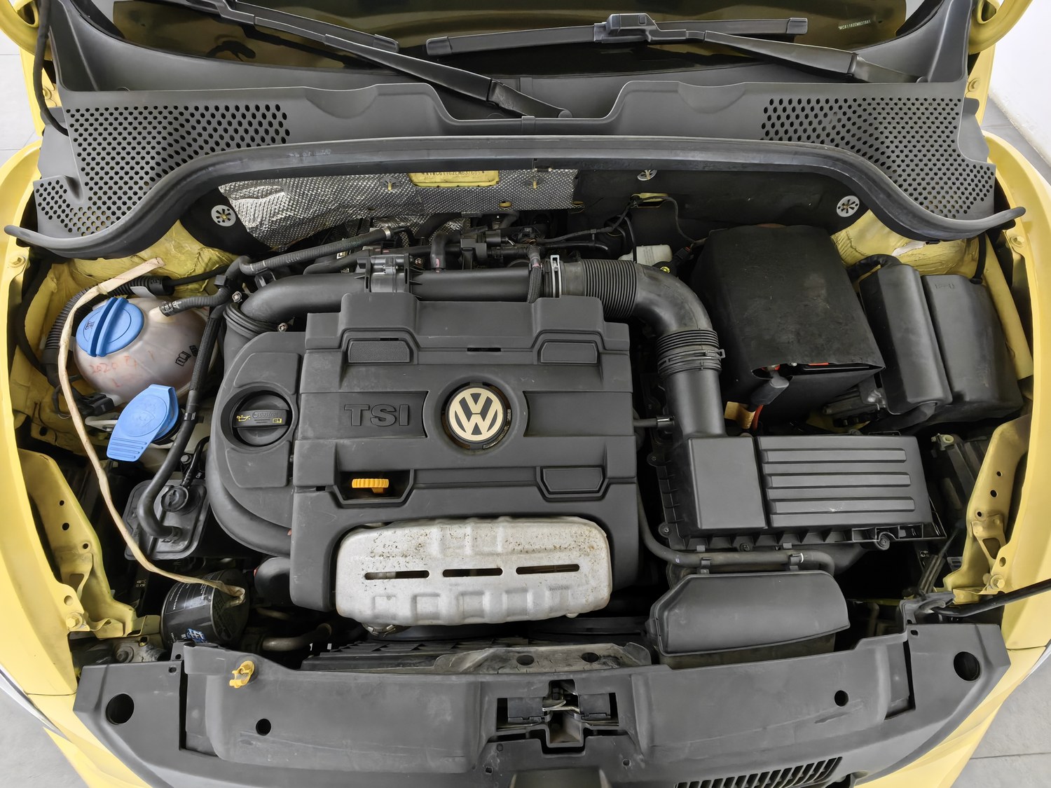 Used Volkswagen Beetle (Imported) 2014 1.4 AT