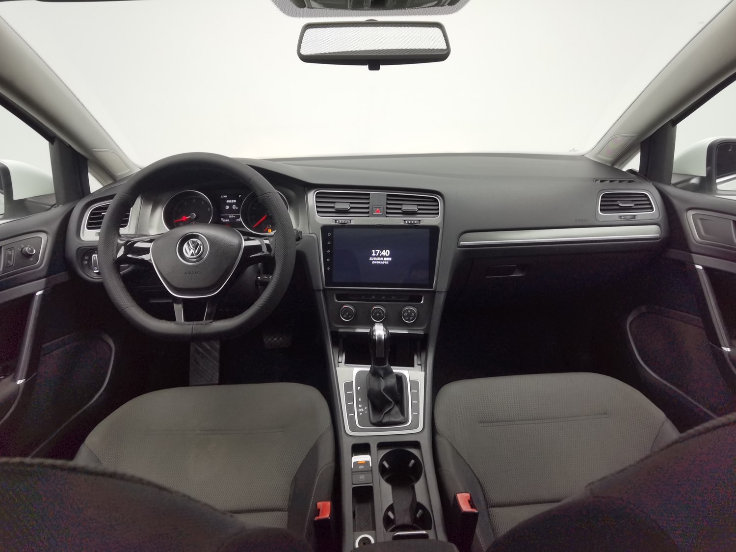 Used Volkswagen Golf 2016 1.4 AT