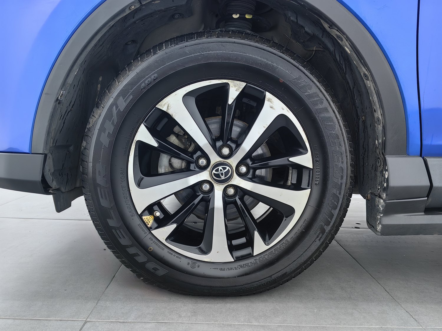 Used Toyota RAV4 2016 2.0 AT