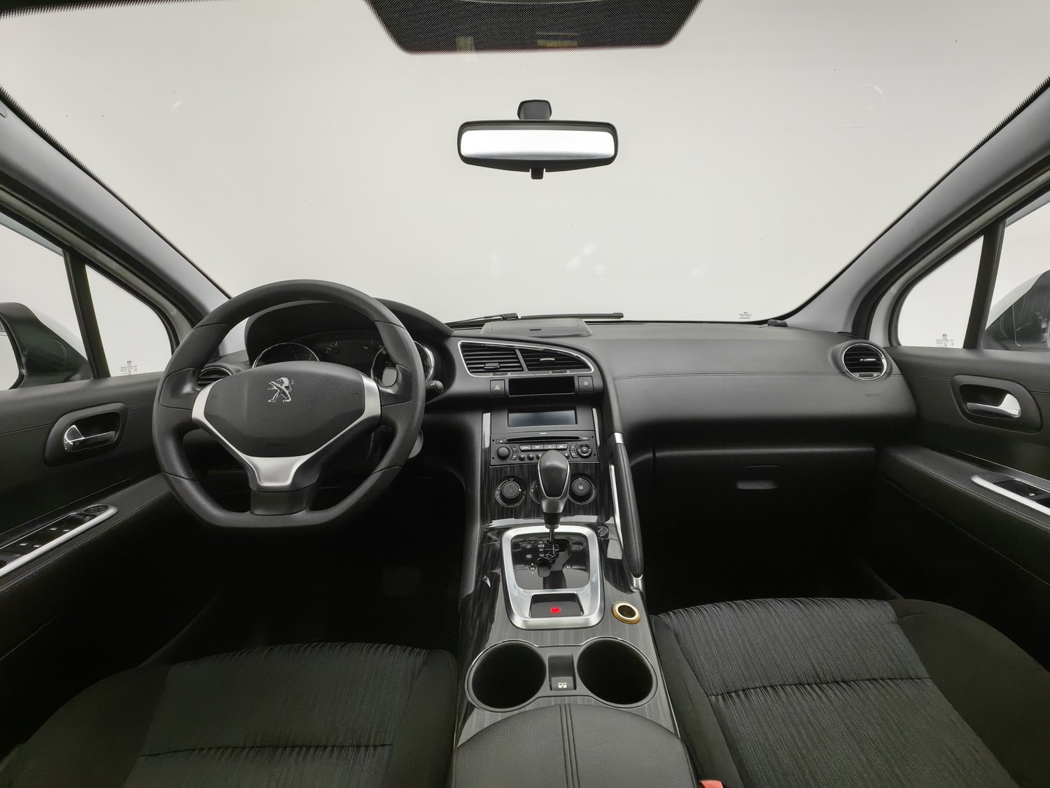 Used Peugeot 3008 2015 2.0 AT