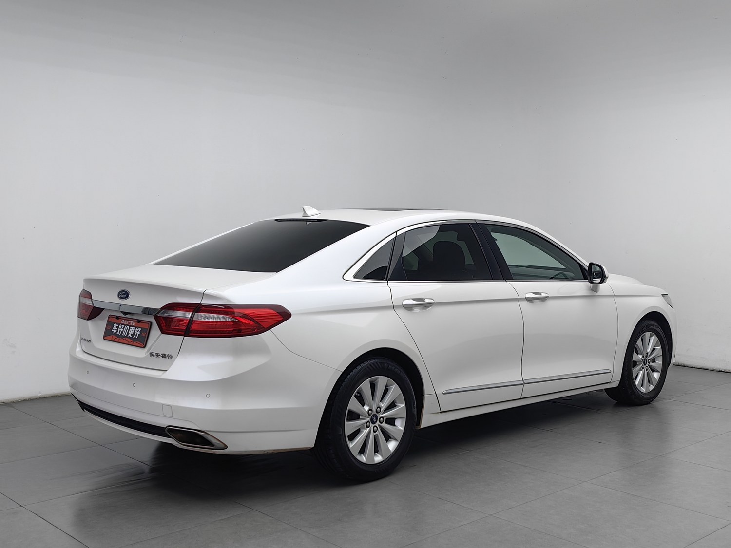 Used Ford Taurus 2016 1.5 AT