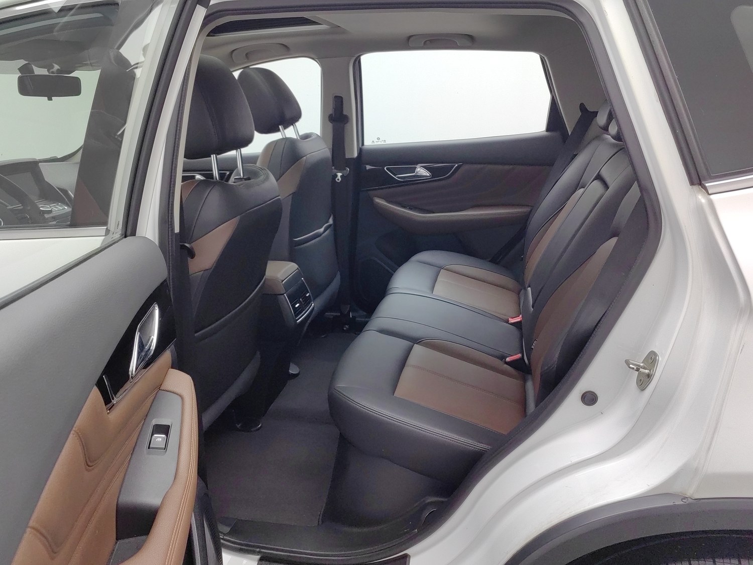 Used Dongfeng Aeolus AX7 2018 1.6 AT