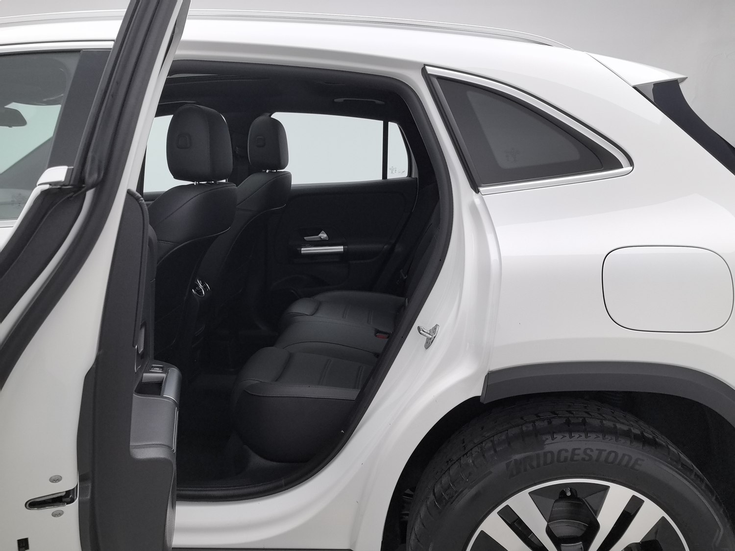 Used Mercedes-Benz GLA 2022 1.3 AT