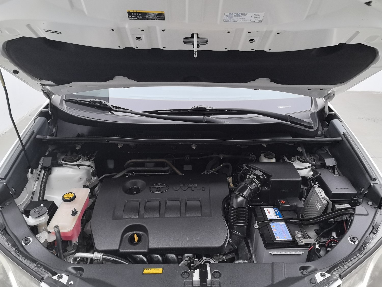 Used Toyota RAV4 2013 2.0 AT