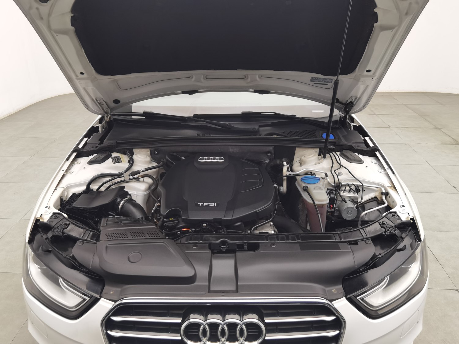 Used Audi A4L 2016 2.0 AT