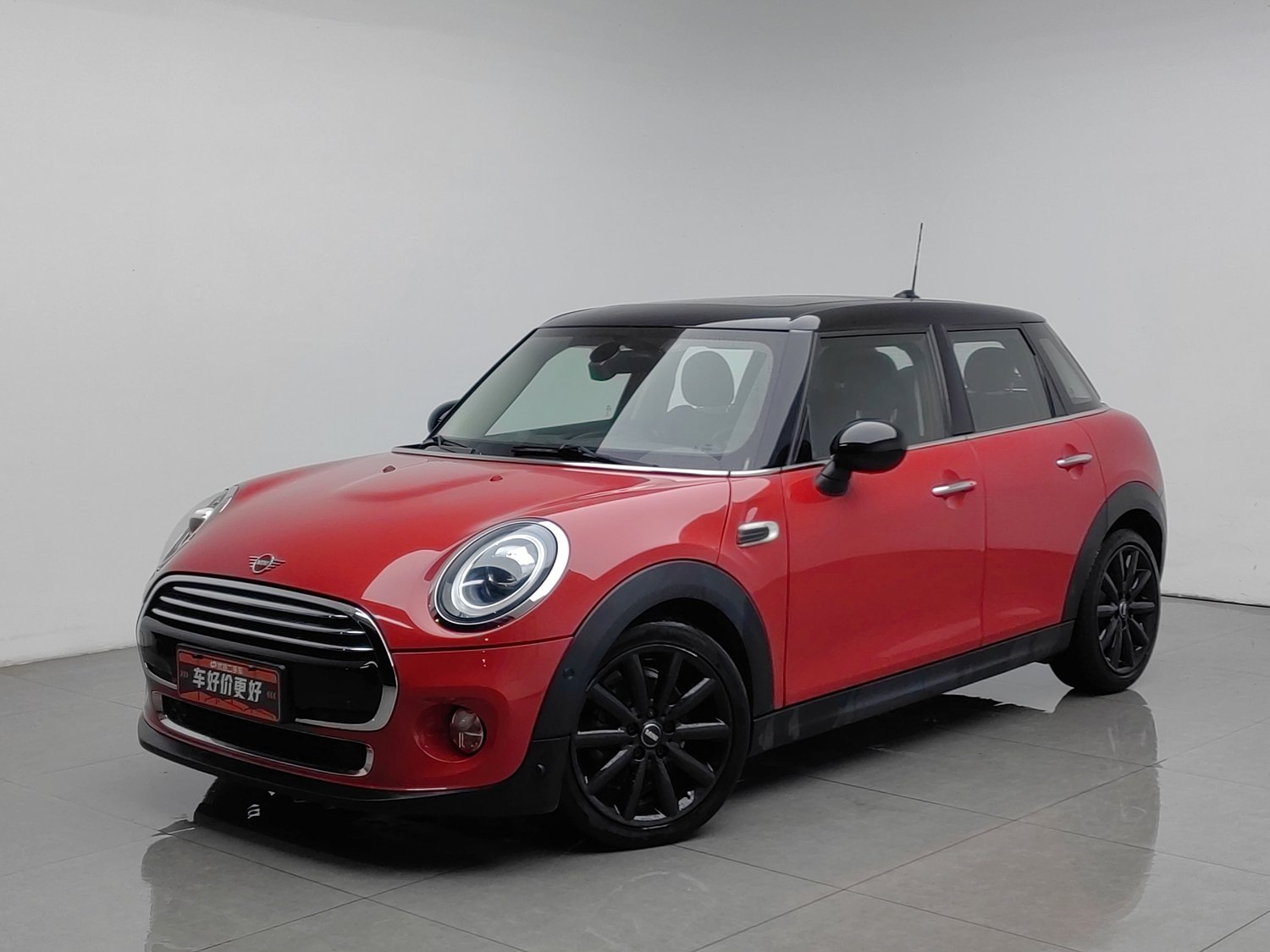 Used MINI MINI 2019 1.5 AT
