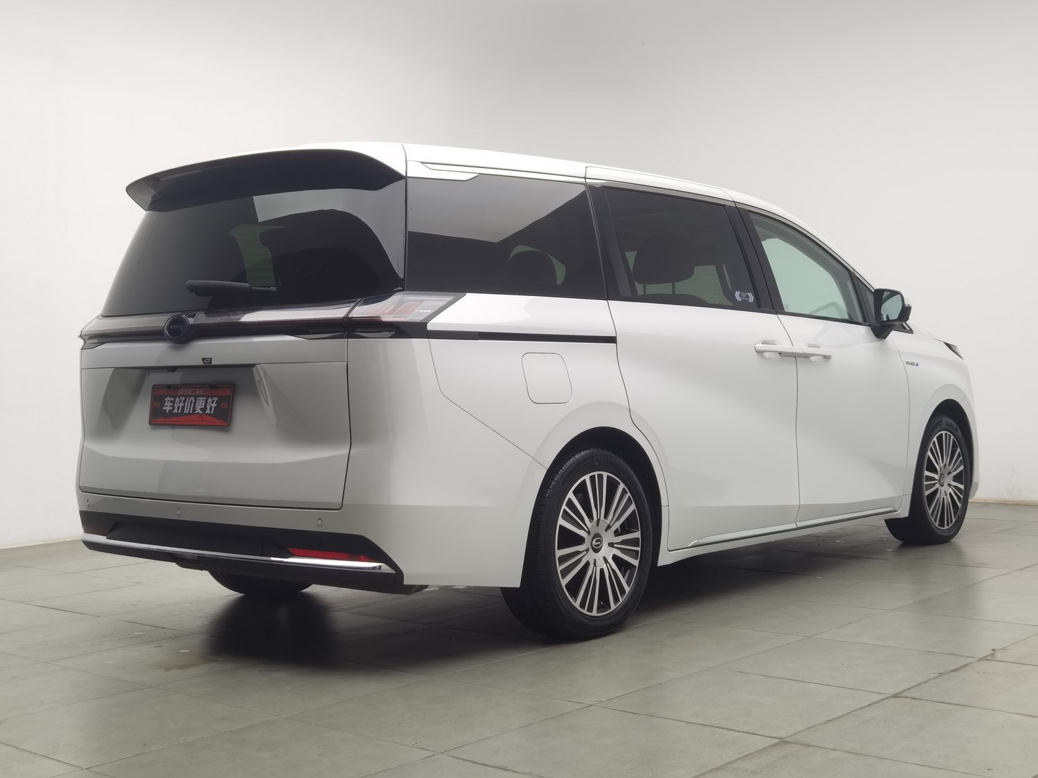 Used GAC Trumpchi E8 EV 2024 2.0 AT