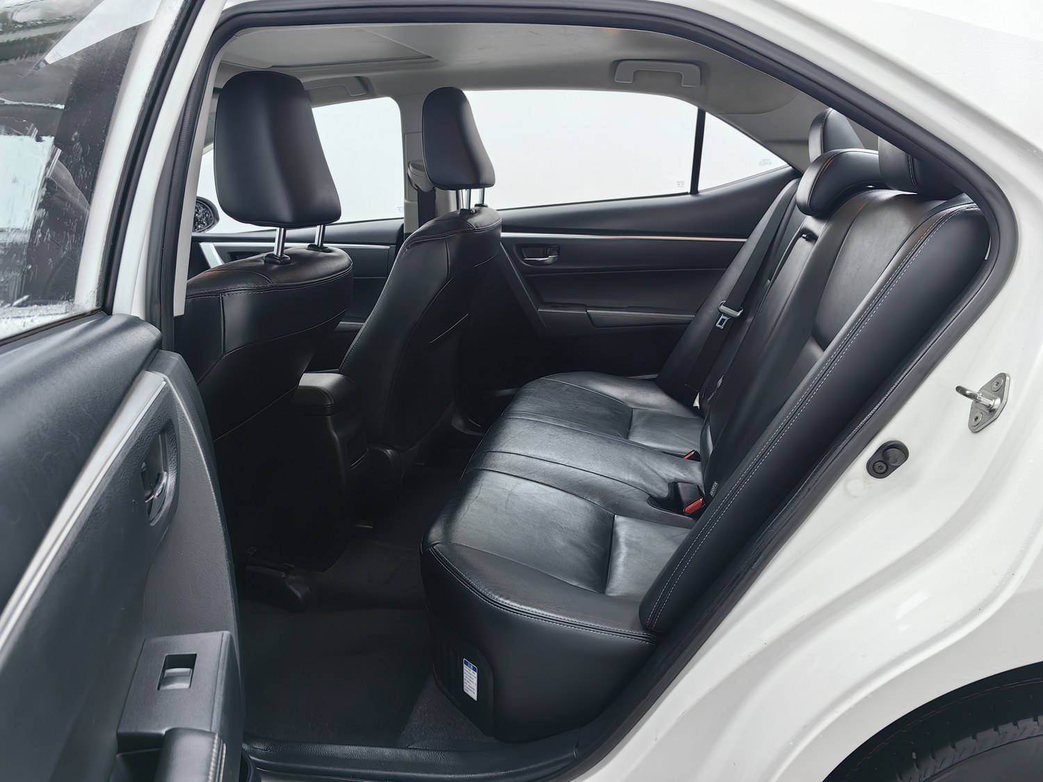 Used Toyota Corolla 2017 1.8 AT