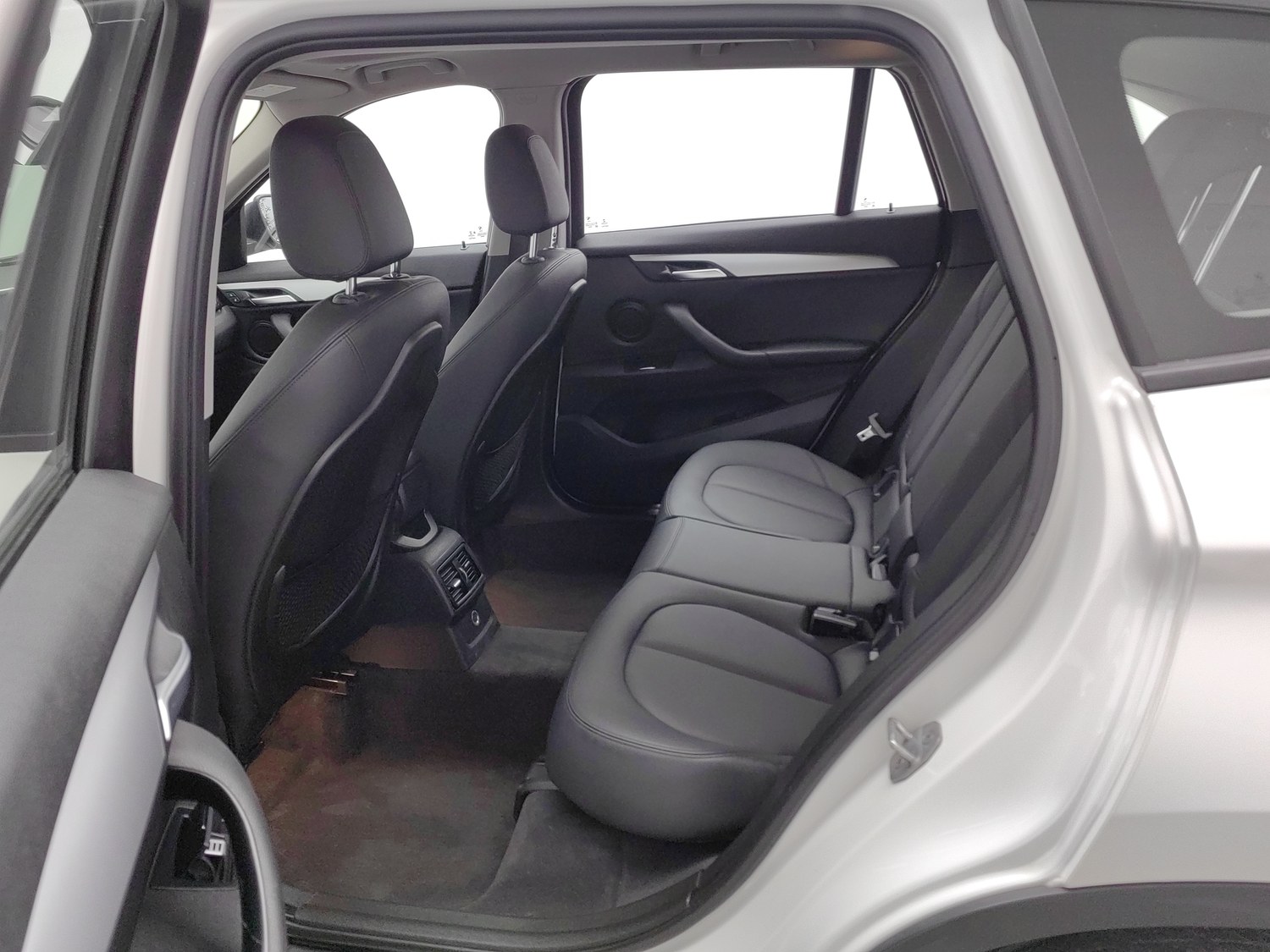 Used BMW X1 2016 1.5 AT