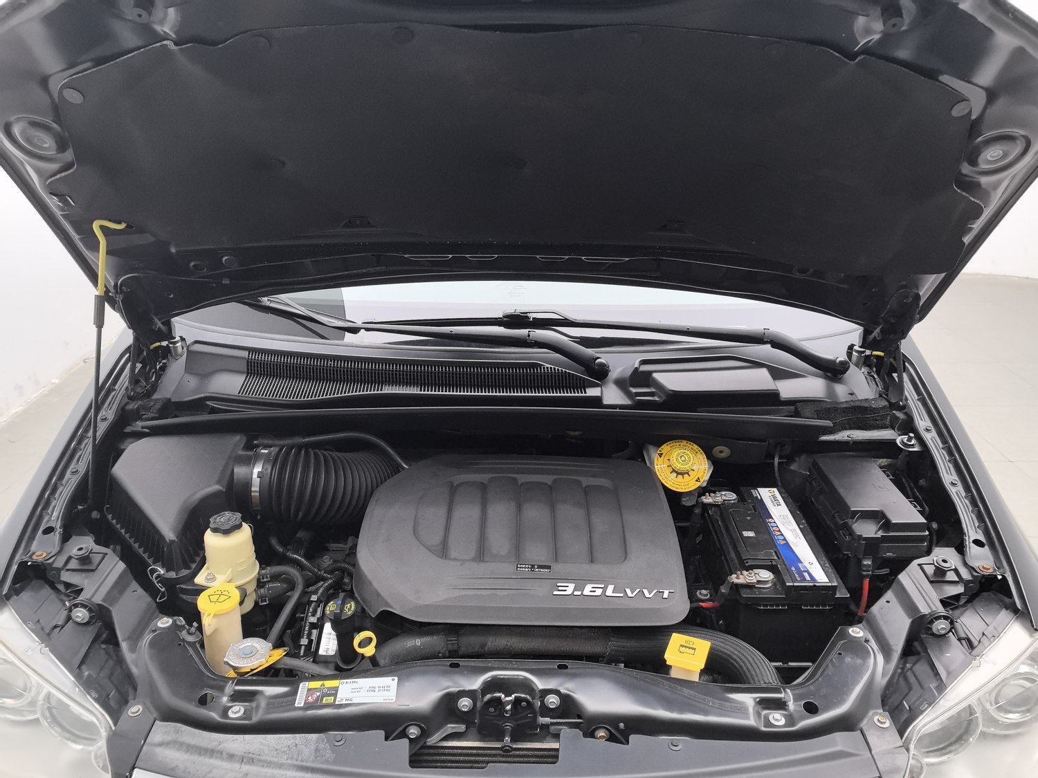 Used Chrysler Grand Voyager (Imported) 2013 3.6 AT