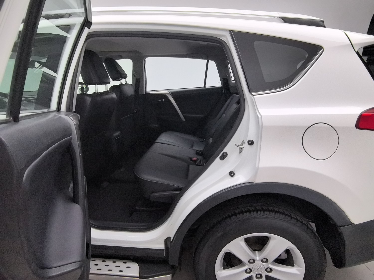 Used Toyota RAV4 2013 2.0 AT