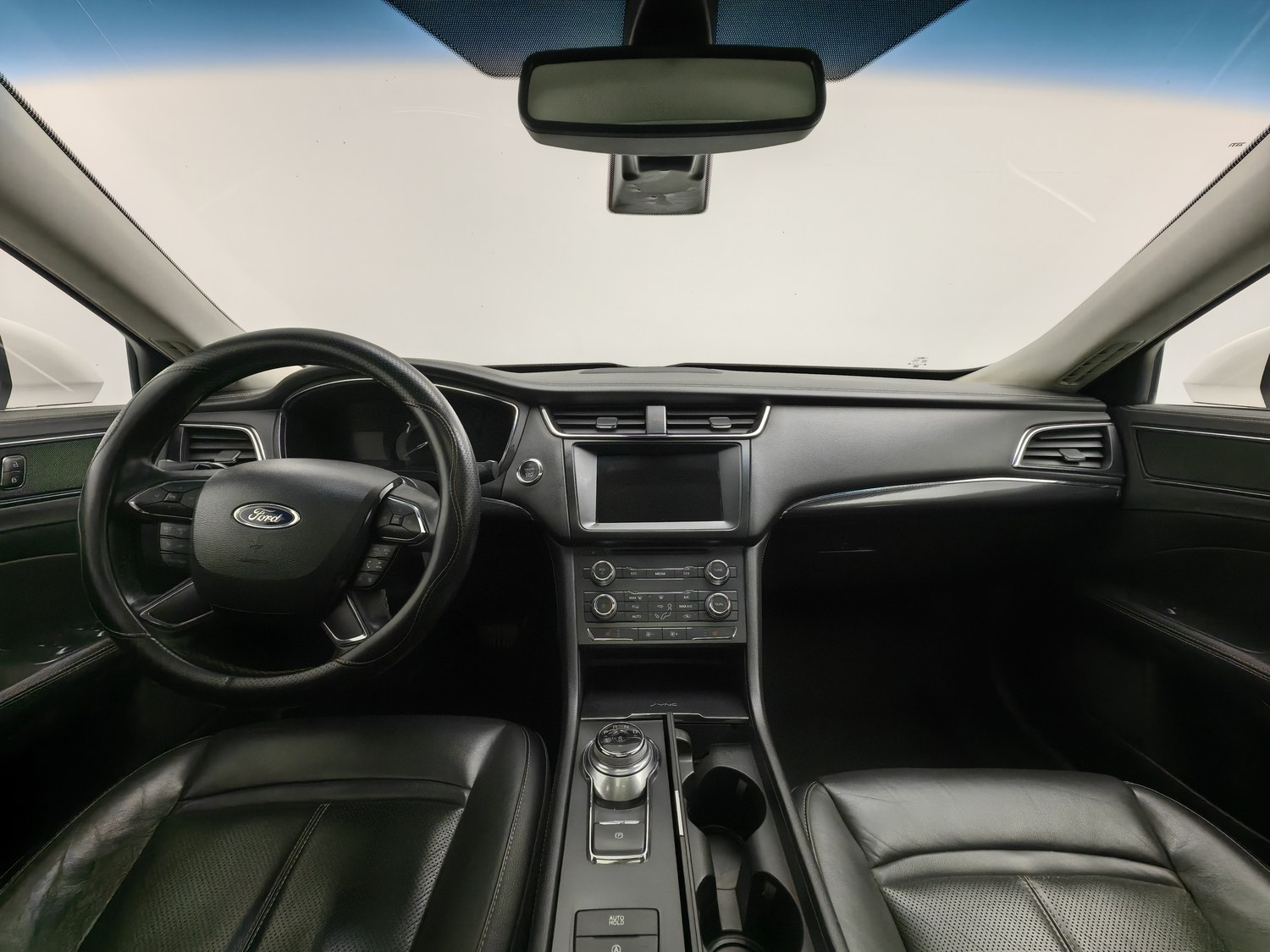 Used Ford Taurus 2016 1.5 AT