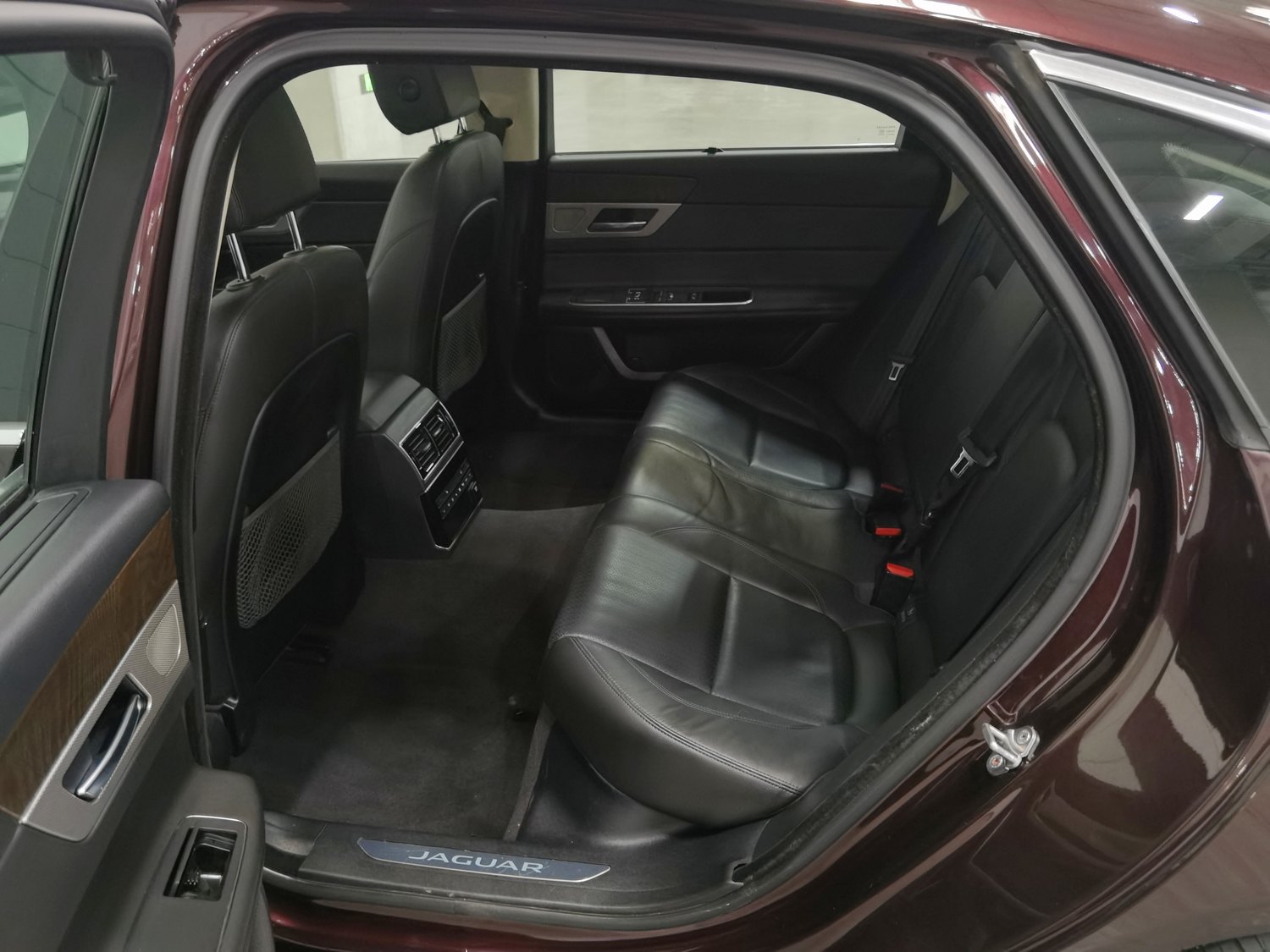 Used Jaguar XFL 2018 2.0 AT