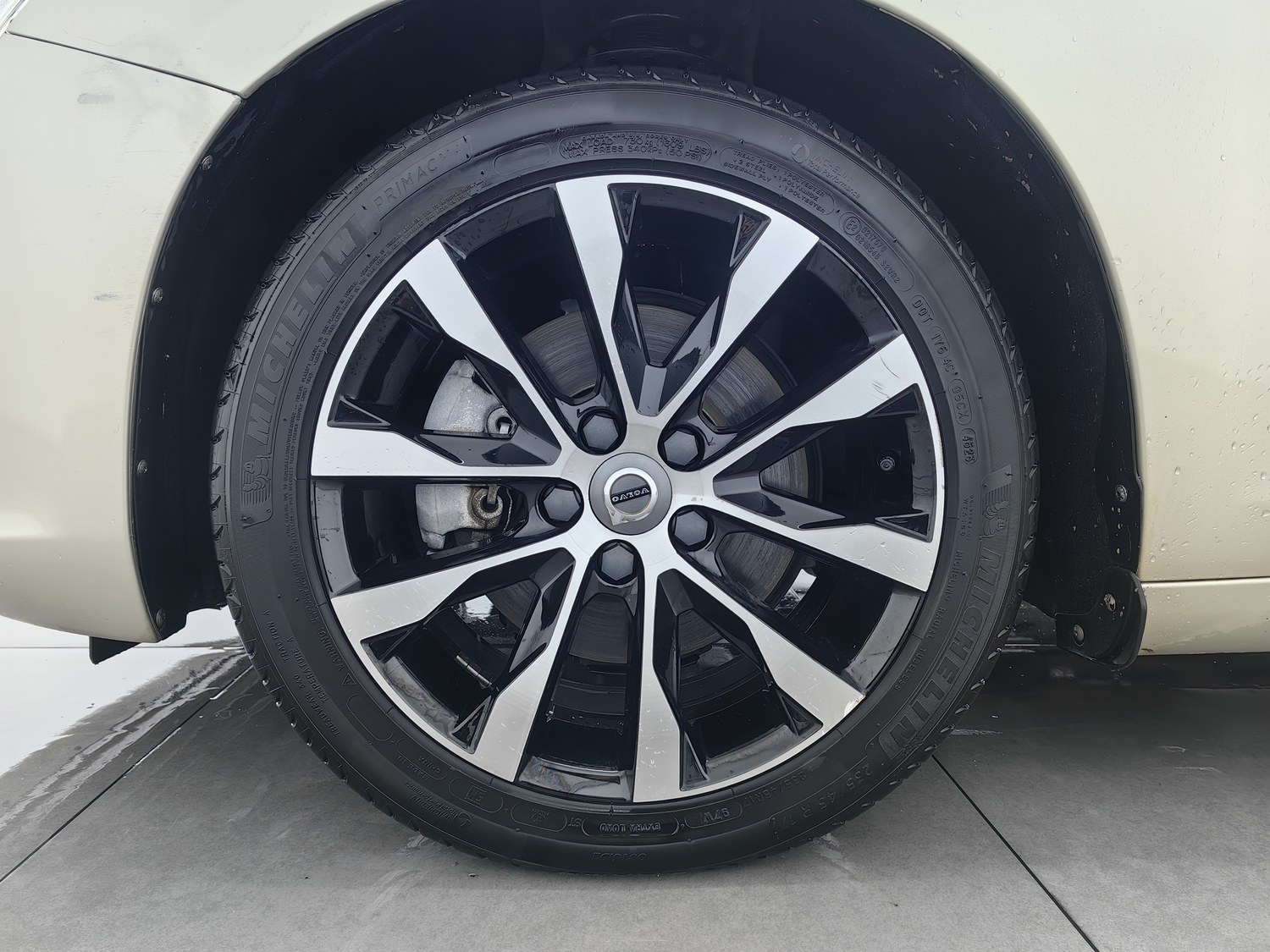 Used Volvo S60 2018 1.5 AT
