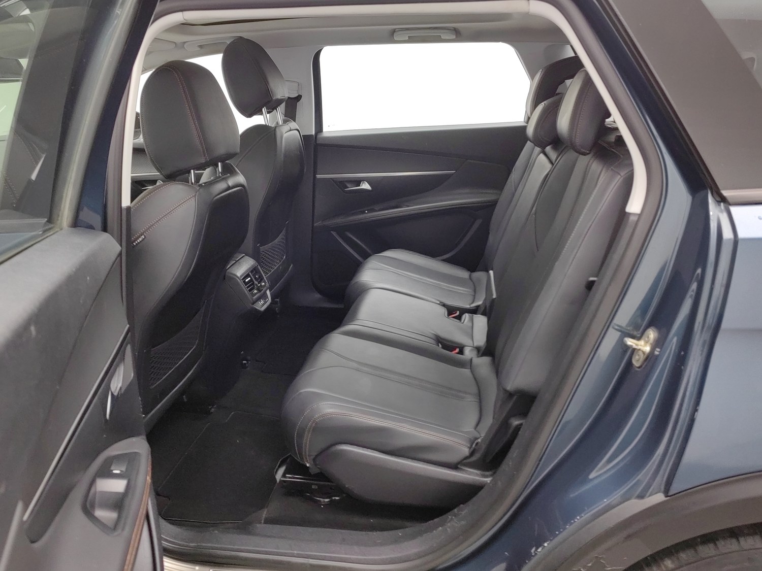 Used Peugeot 5008 2017 1.6 AT