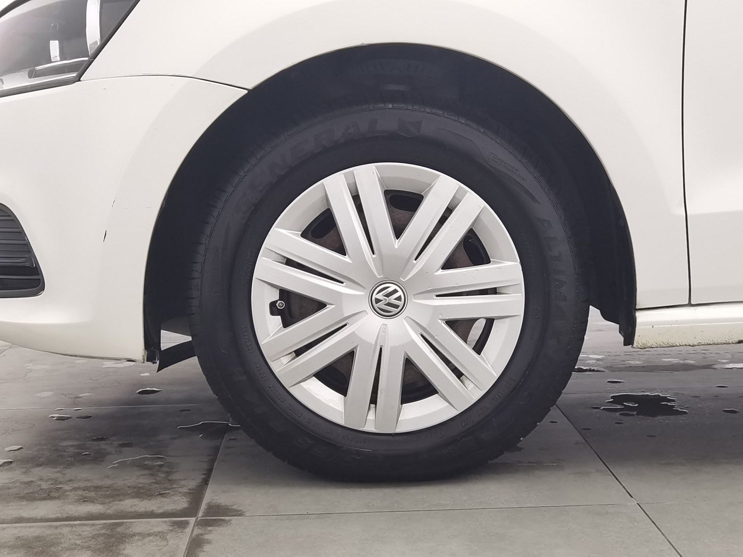 Used Volkswagen Polo 2018 1.5 MT