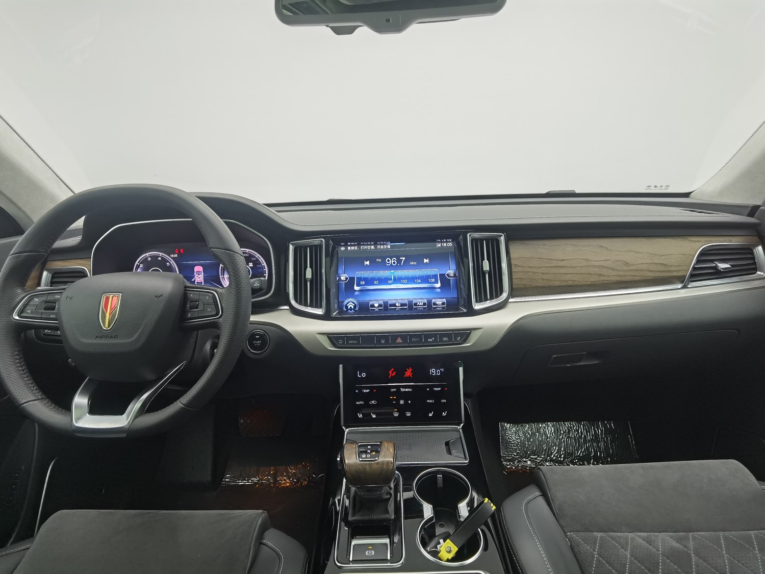 Used Hongqi HS7 2022 2.0 AT