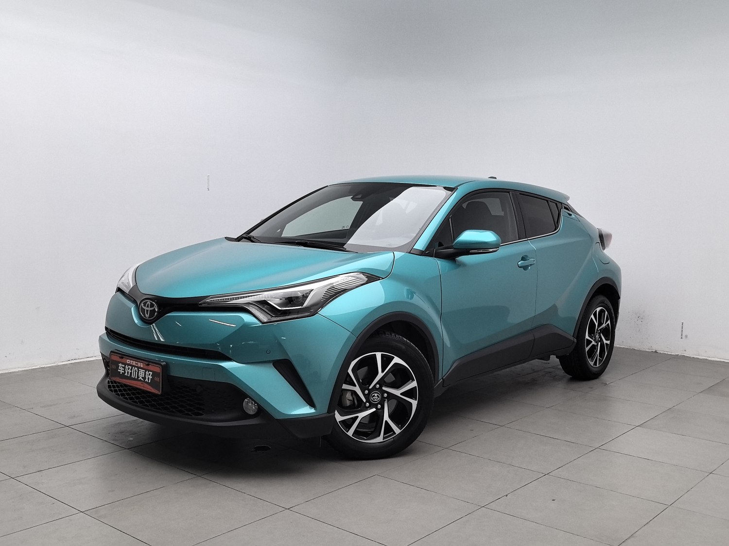 Used Toyota C-HR 2018 2.0 AT
