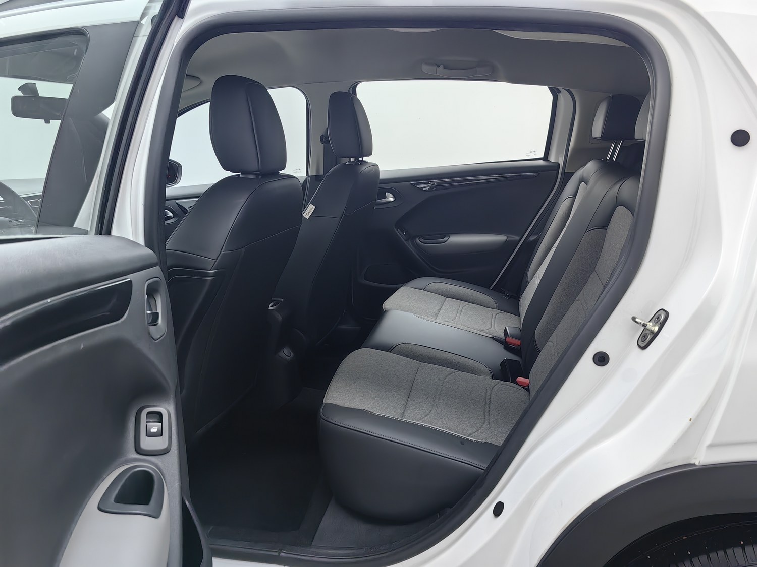Used Citroen C3-XR 2019 1.2 AT