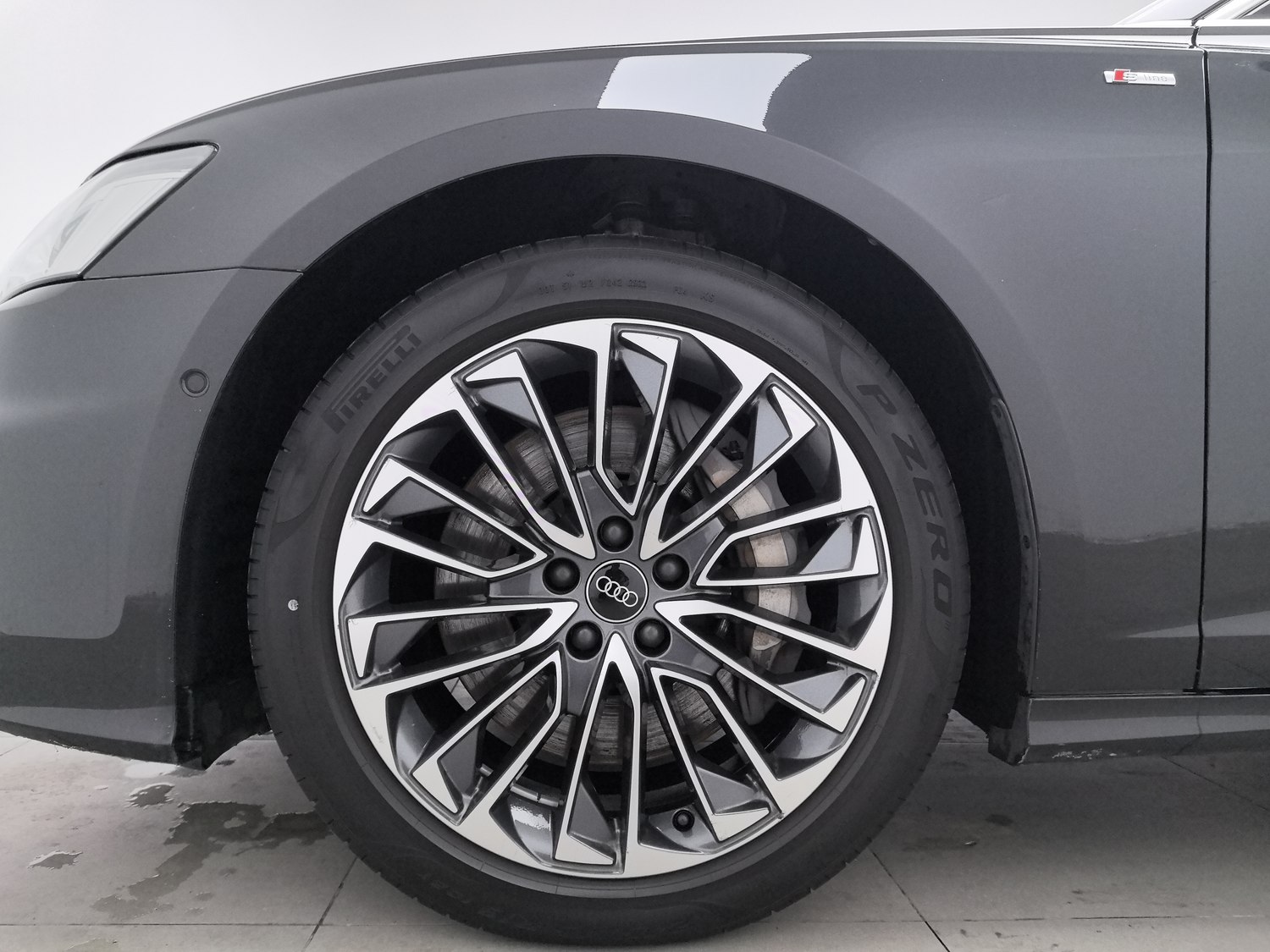 Used Audi A6 L EV 2022 2.0 AT