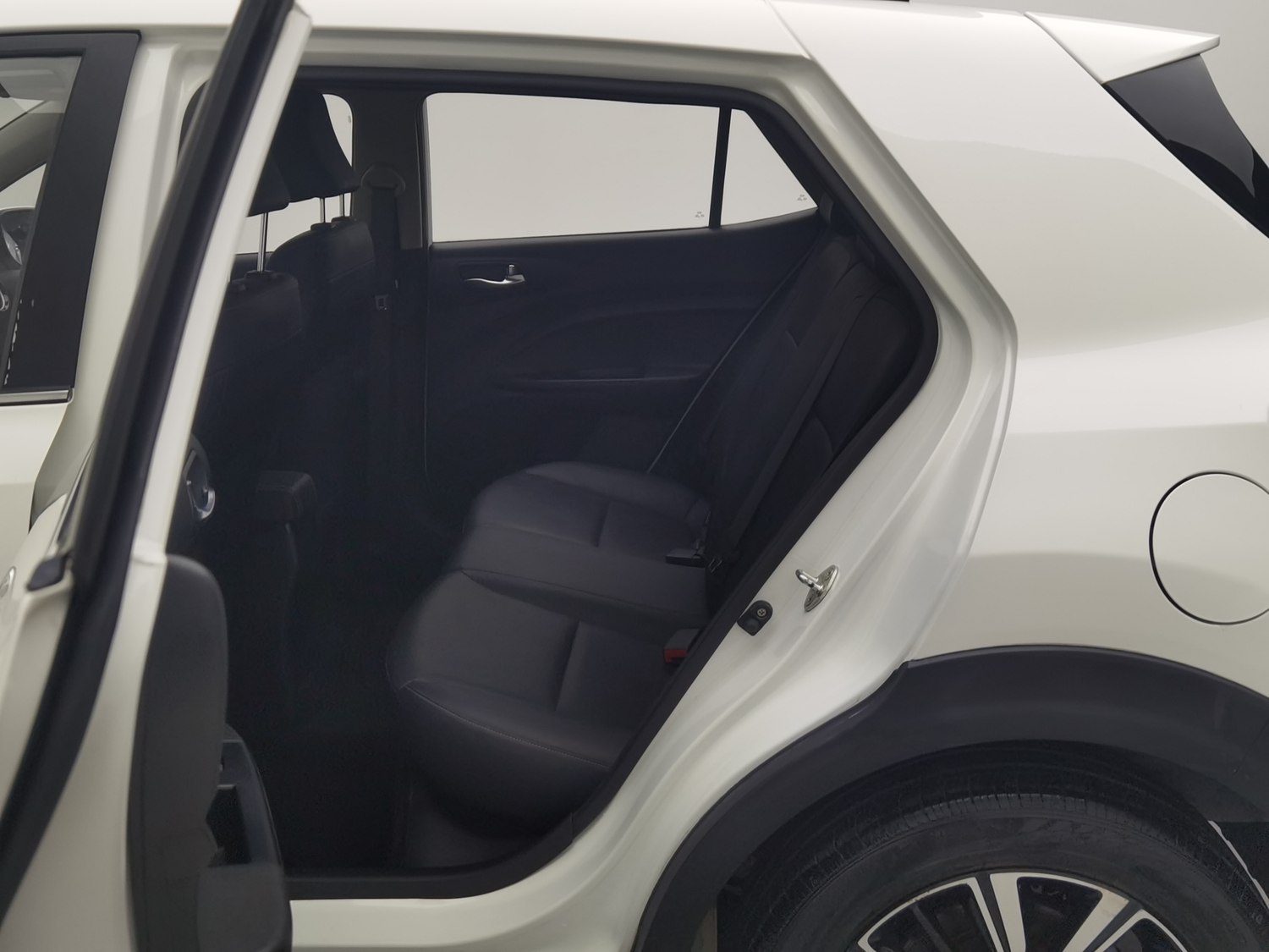 Used Kia KX1 2021 1.4 AT
