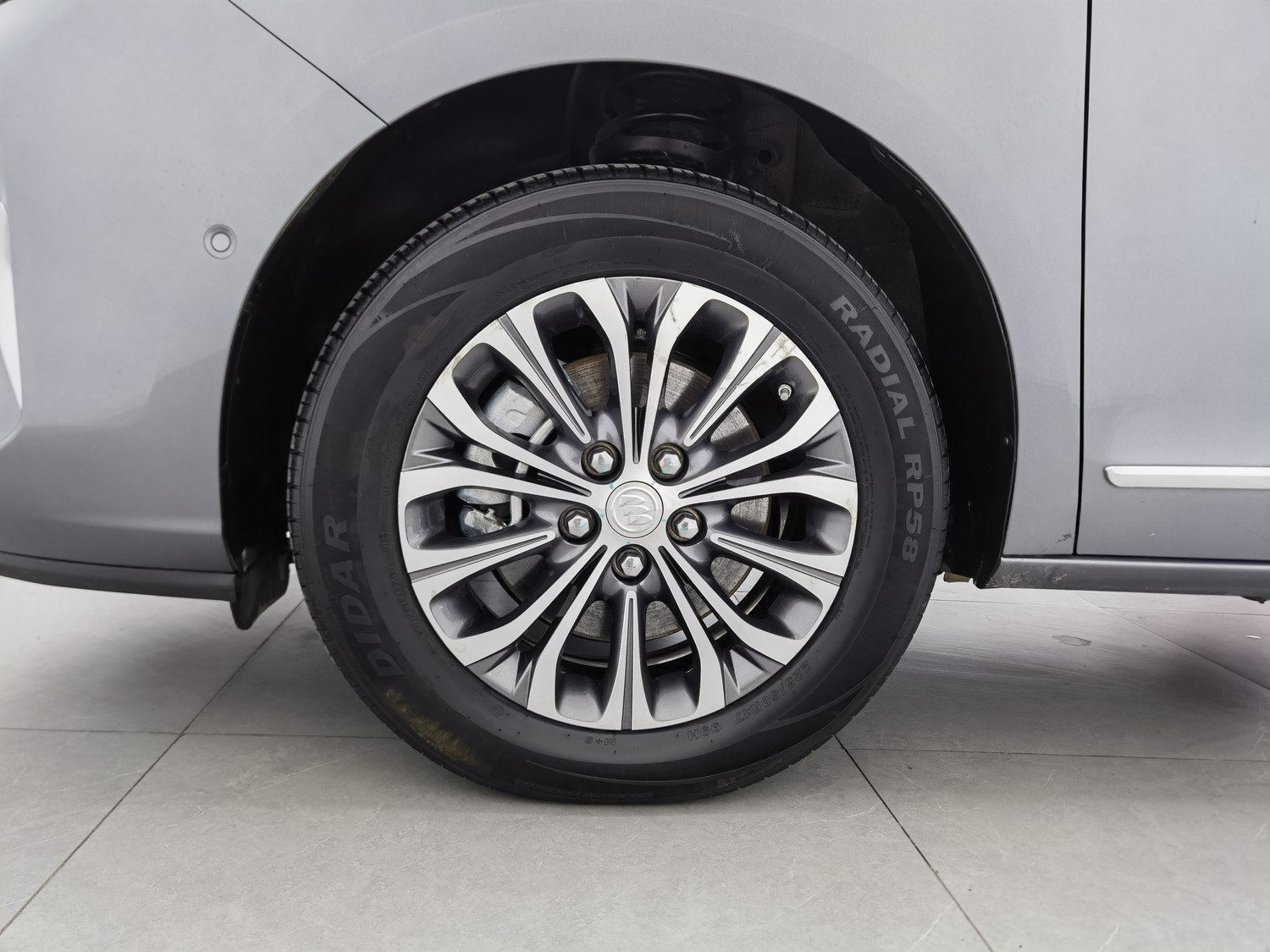 Used Buick GL8 2022 2.0 AT