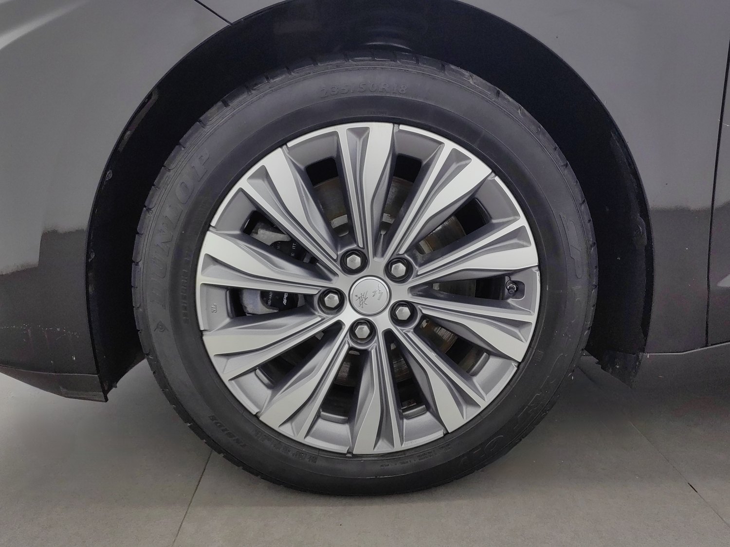 Used Hongqi E-QM5 2024