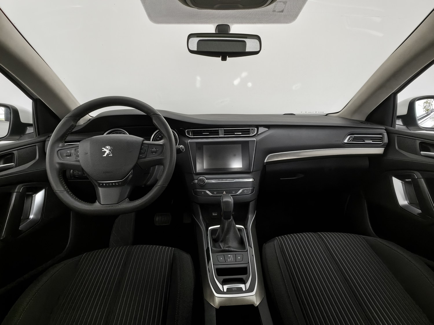 Used Peugeot 408 2016 1.6 AT