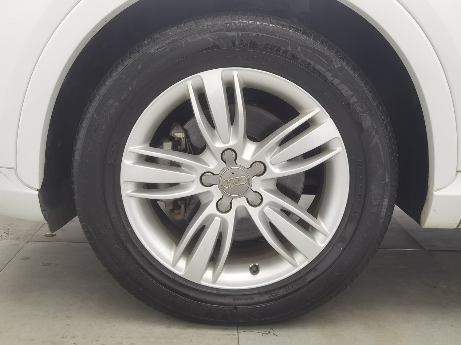 Used Audi Q3 2013 2.0 AT