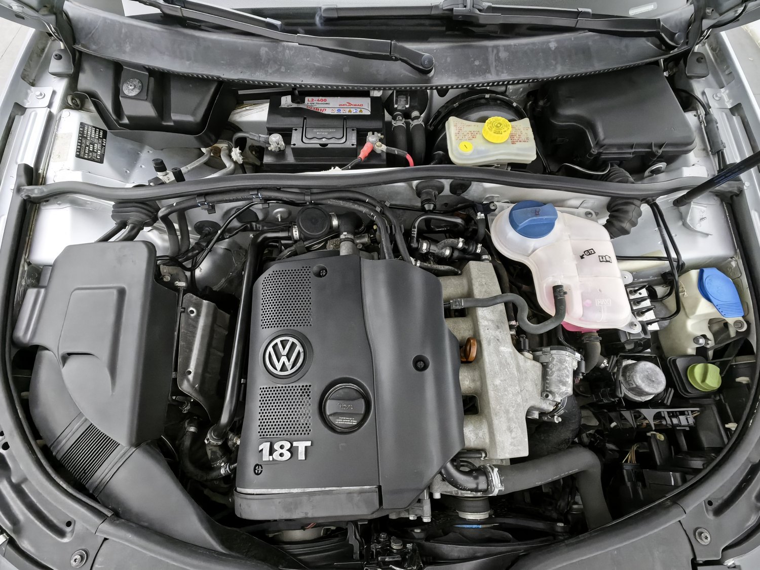 Used Volkswagen Passat 2011 1.8 AT