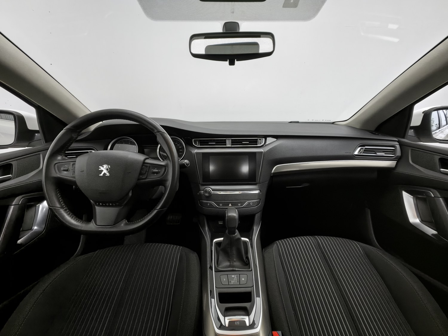 Used Peugeot 408 2016 1.6 AT