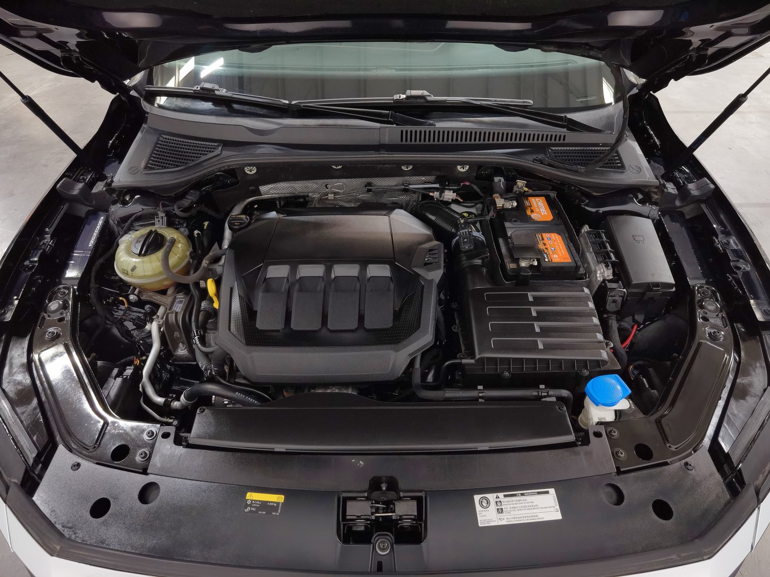Used Volkswagen Passat 2020 2.0 AT