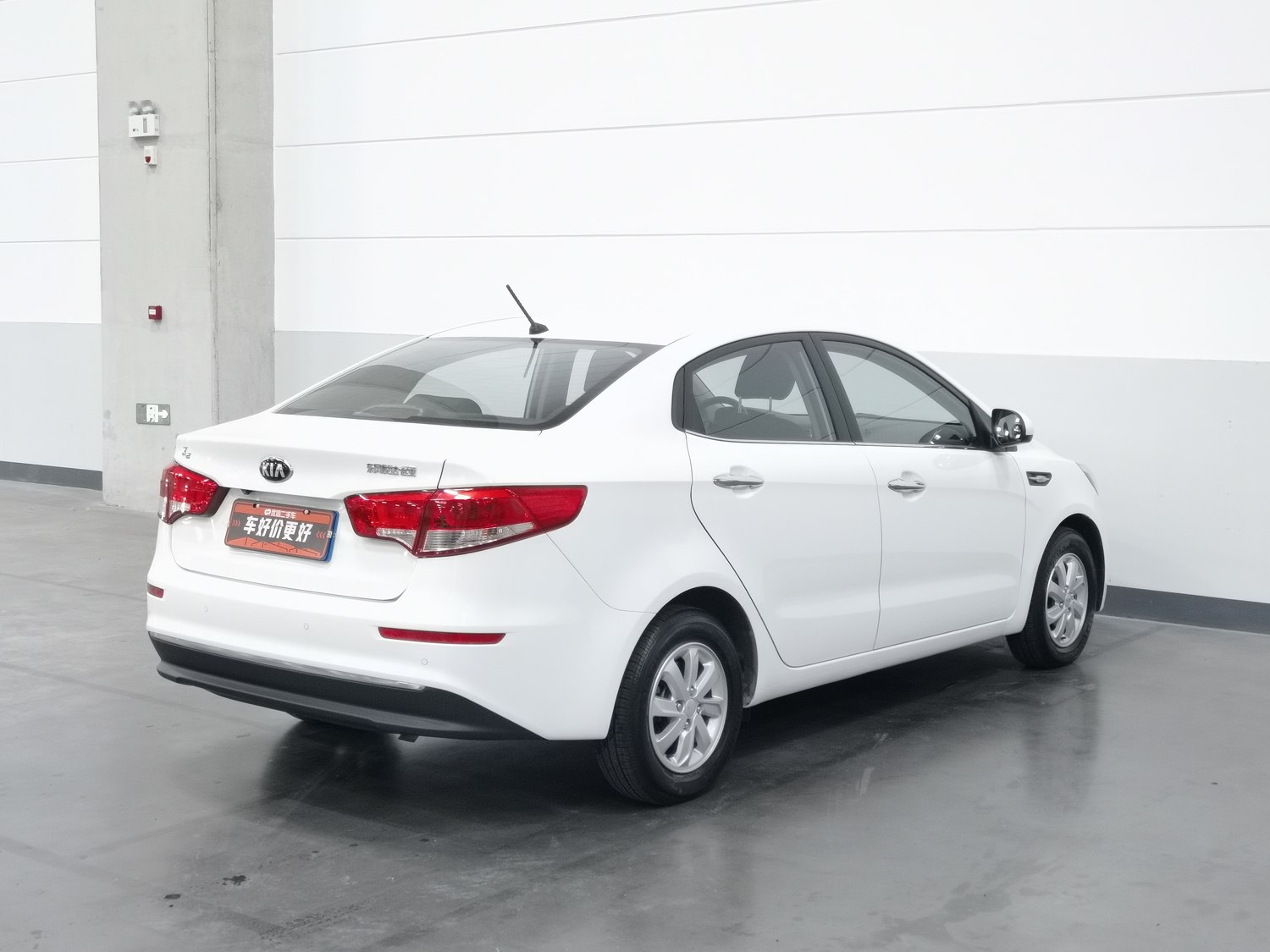 Used Kia K2 2015 1.4 AT