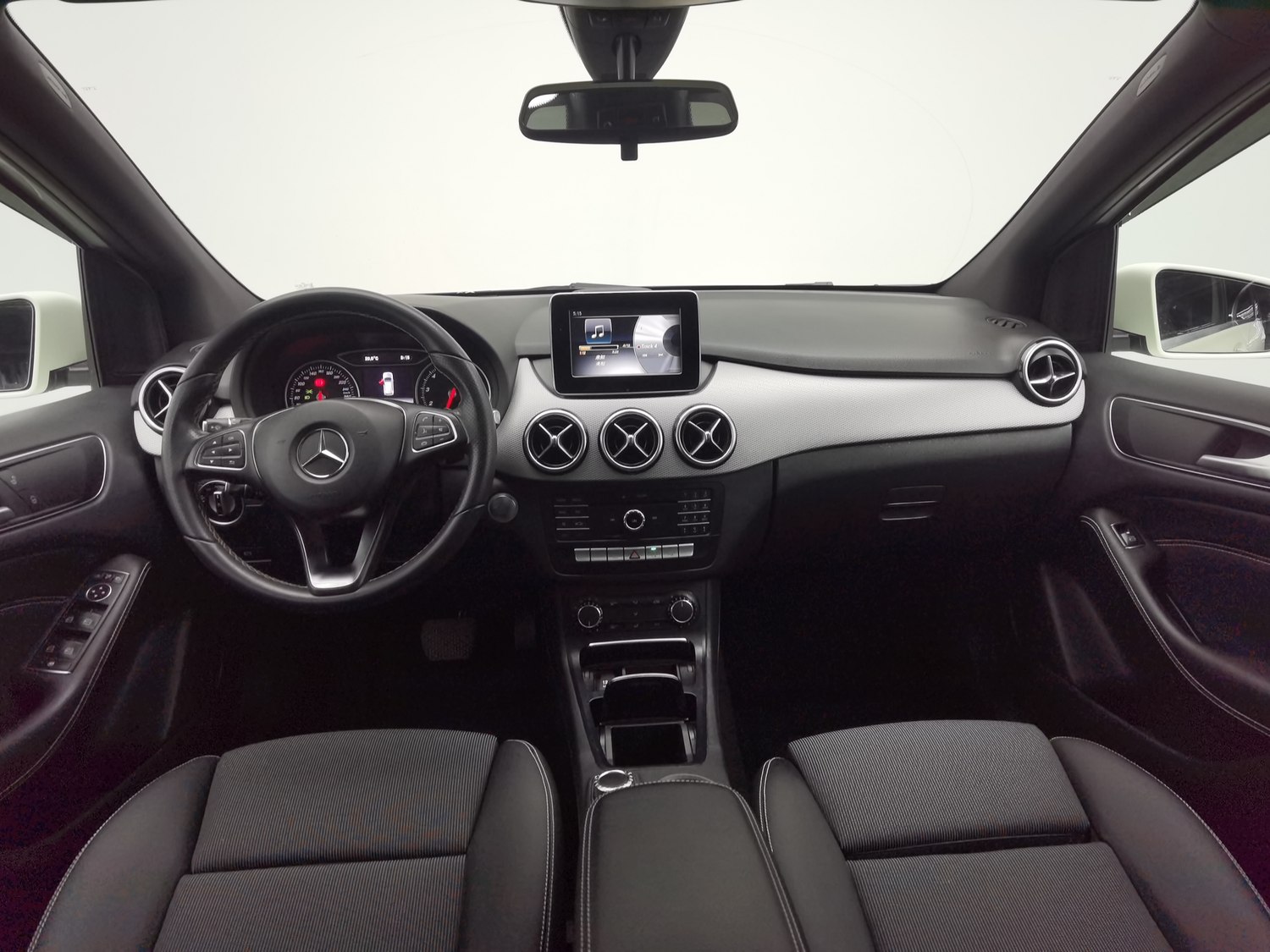 Used Mercedes-Benz B-Class (Imported) 2015 1.6 AT