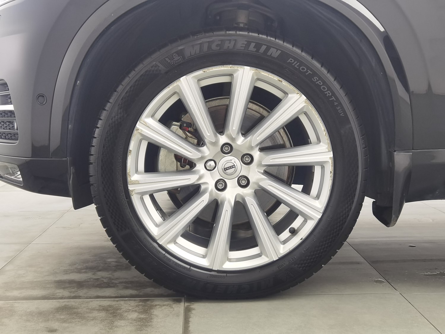 Used Volvo XC90 2017 2.0 AT