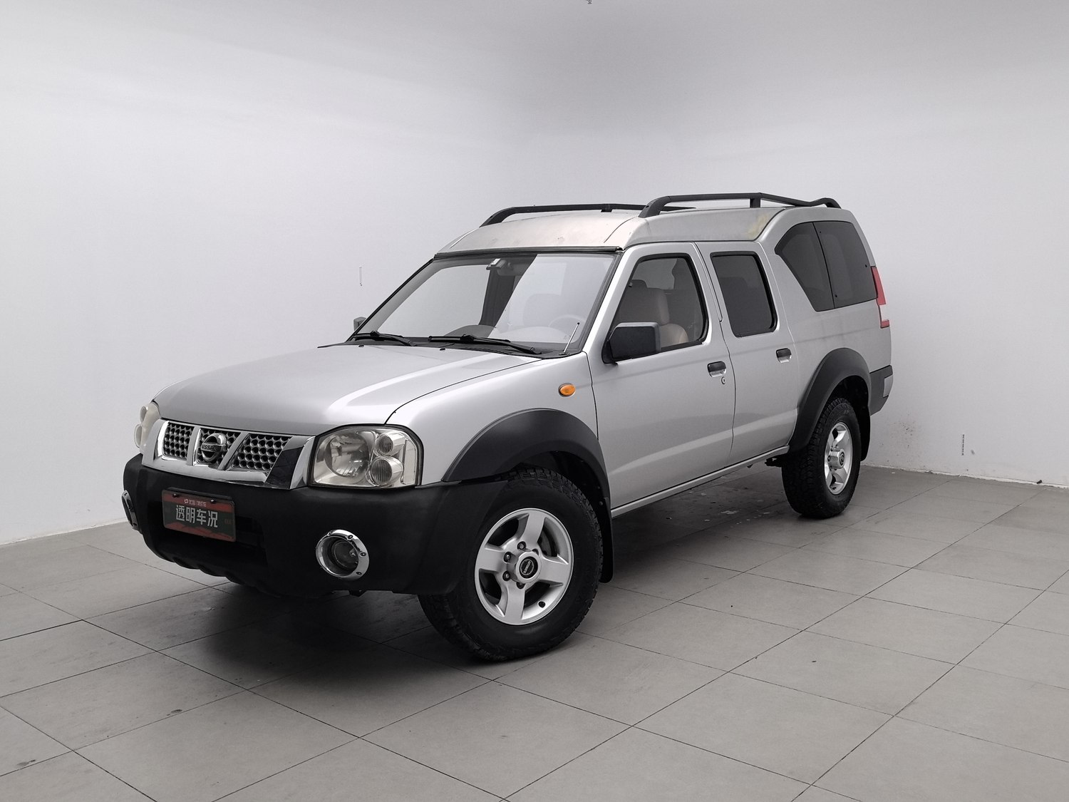 Used Nissan ZN 2013 2.4 MT