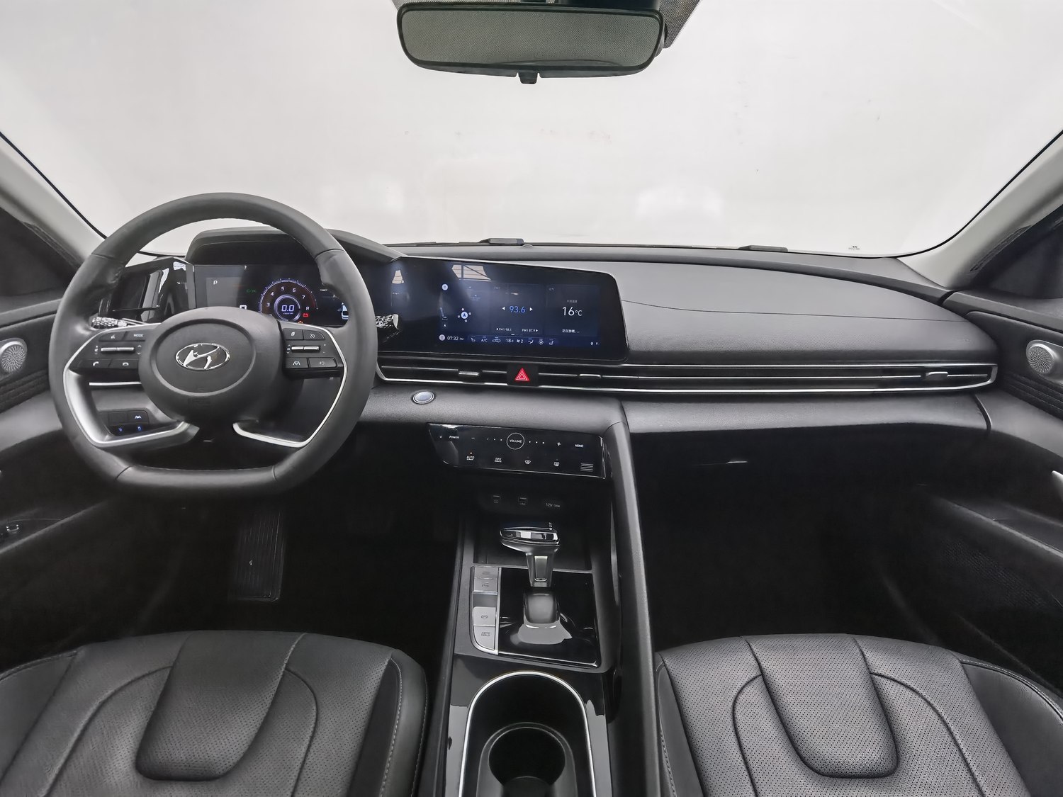 Used Hyundai Elantra 2021 1.5 AT