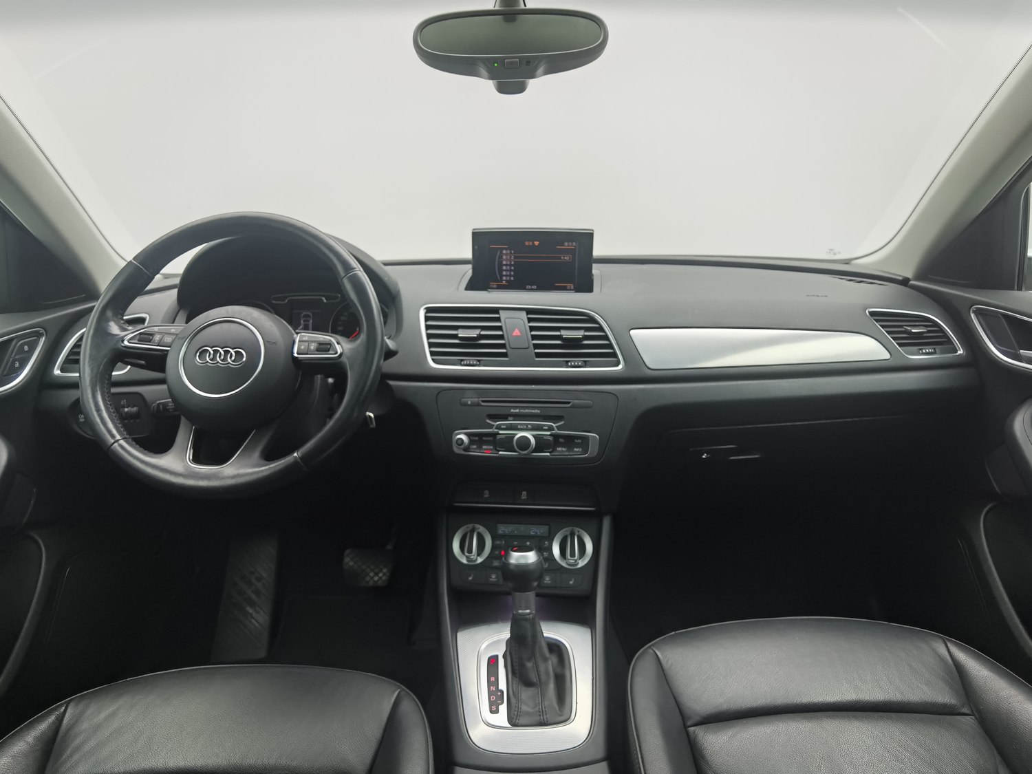 Used Audi Q3 2013 2.0 AT