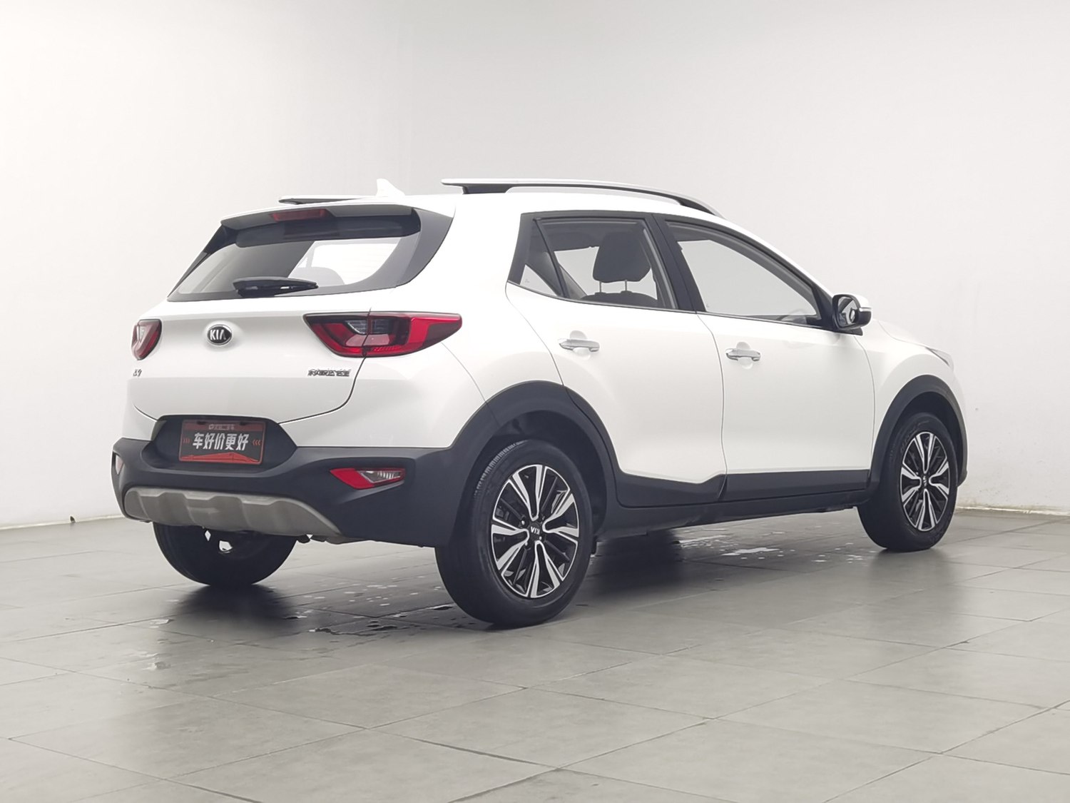 Used Kia KX1 2021 1.4 AT