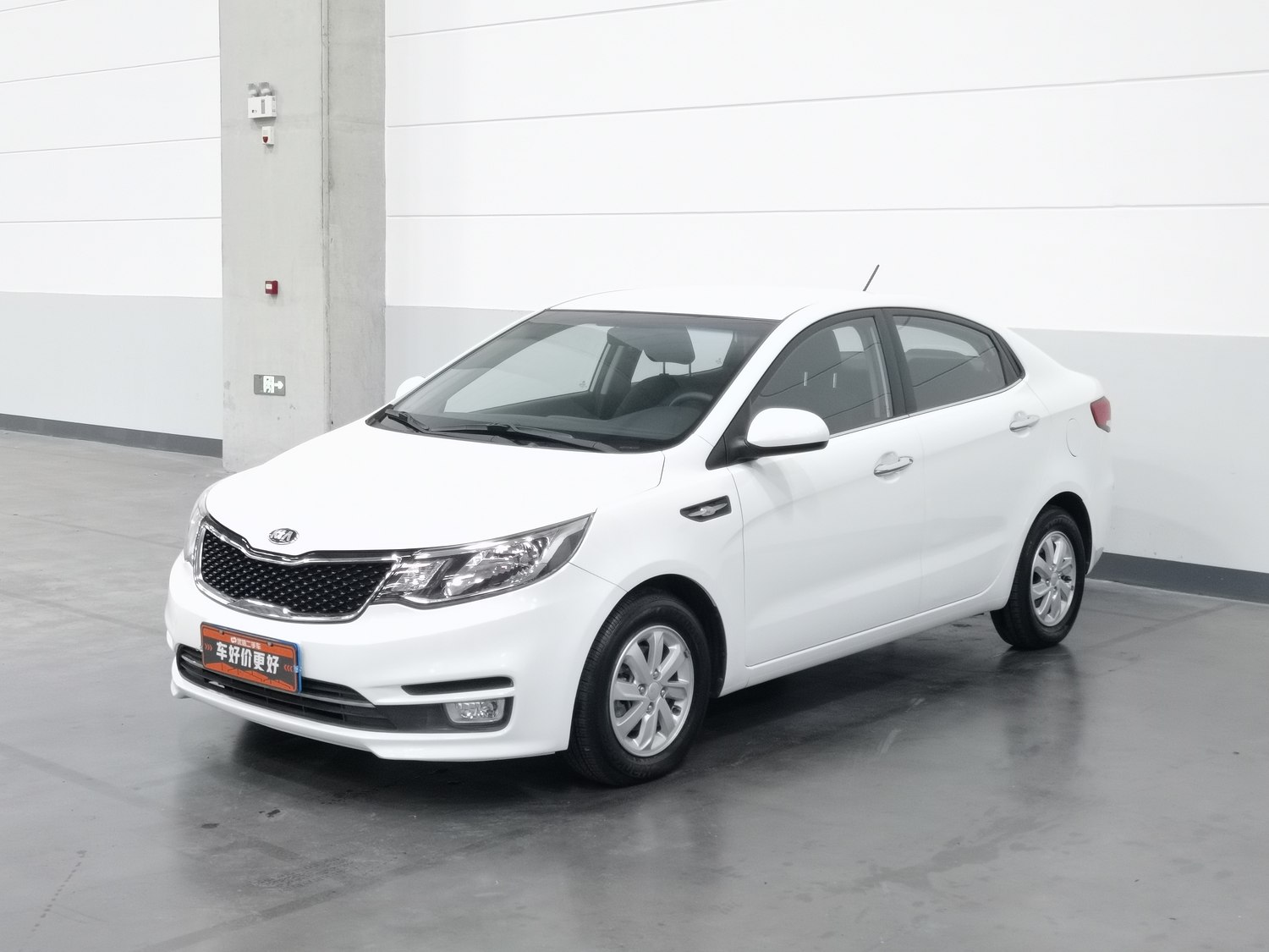 Used Kia K2 2015 1.4 AT