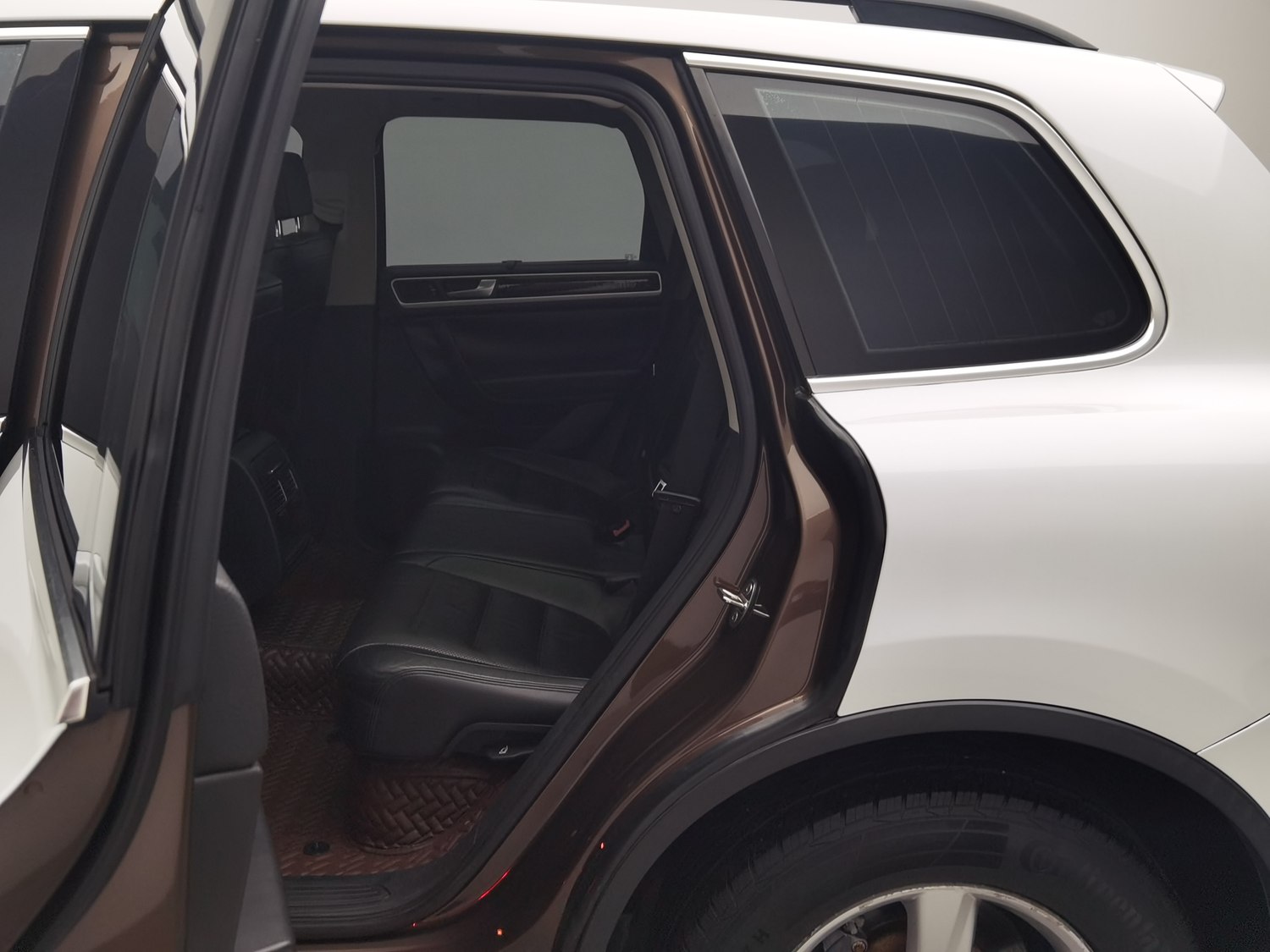 Used Volkswagen Touareg (Imported) 2011 3.0 AT