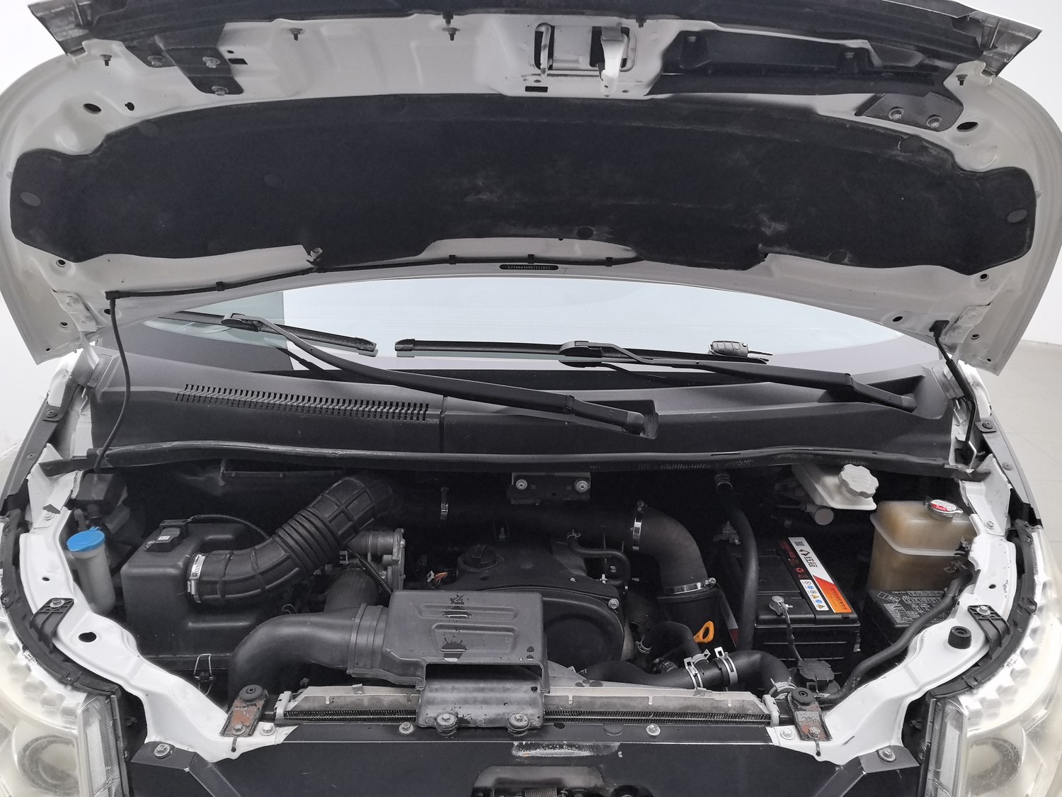 Used JAC M5 2013 2.0 AT