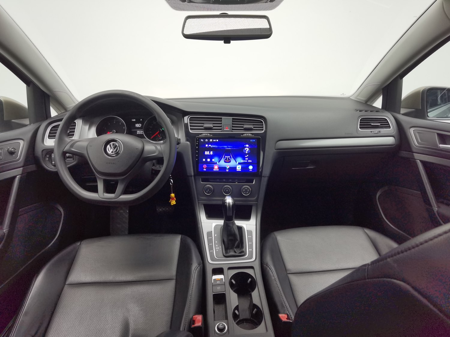 Used Volkswagen Golf 2016 1.6 AT