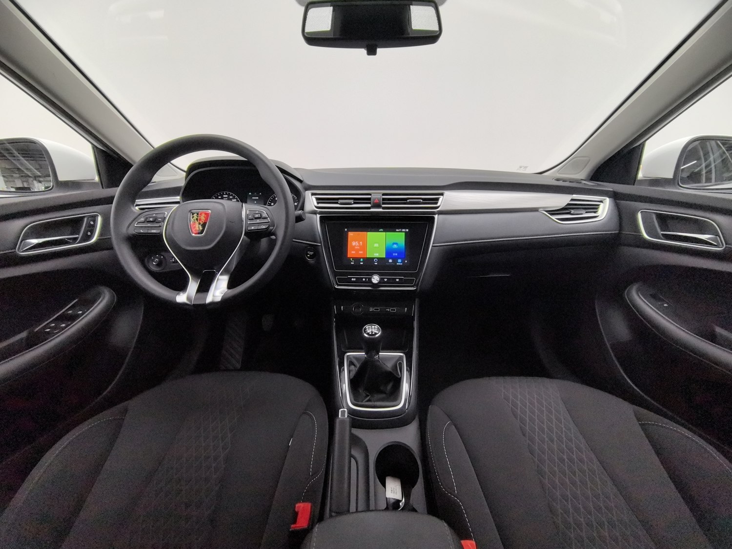 Used Roewe i5 2020 1.5 MT