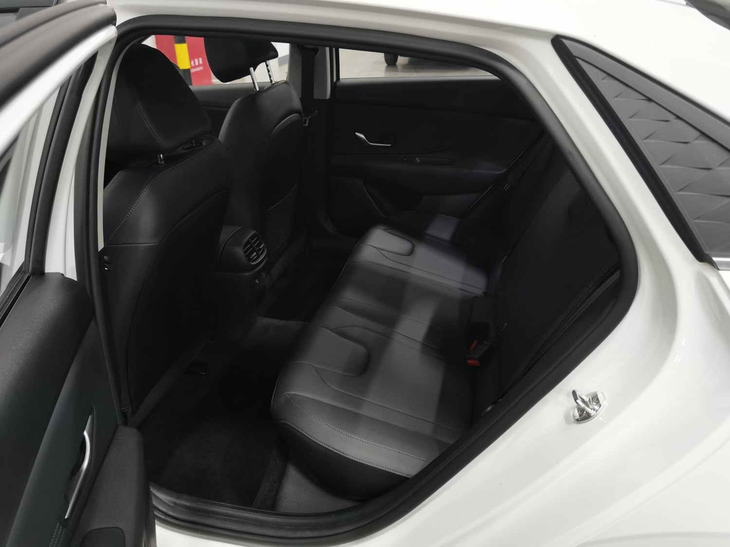Used Hyundai Elantra 2023 1.5 AT