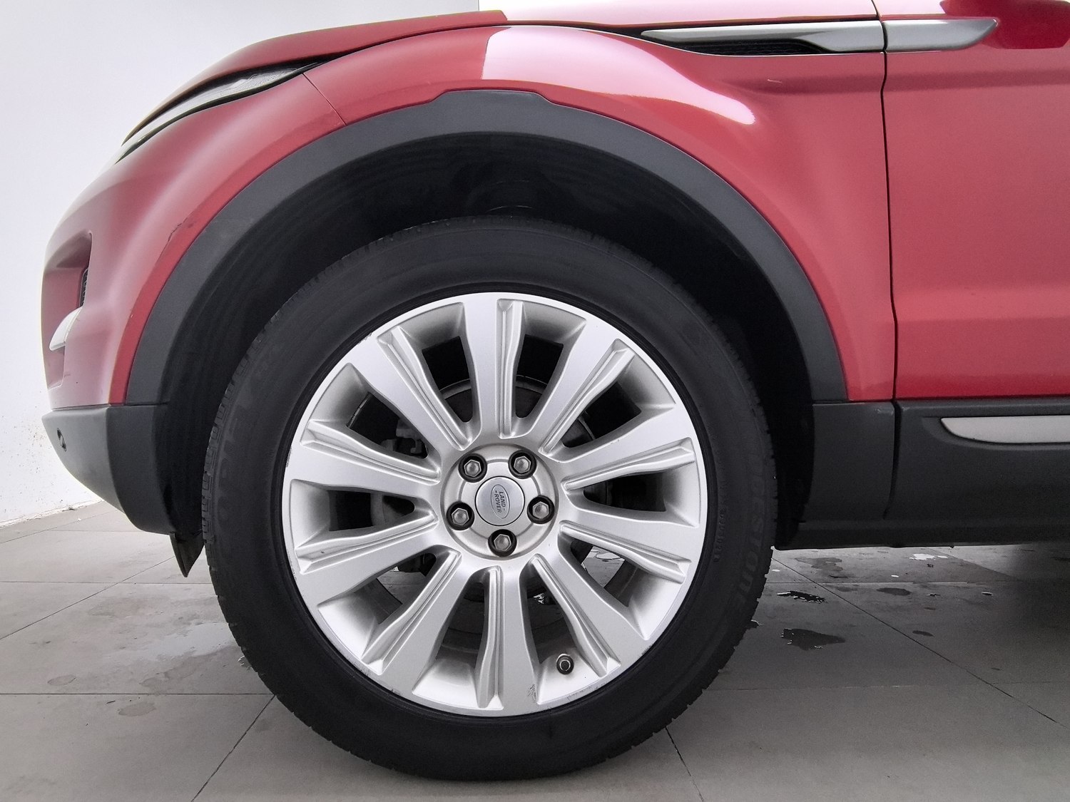 Used Land Rover Range Rover Evoque 2015 2.0 AT