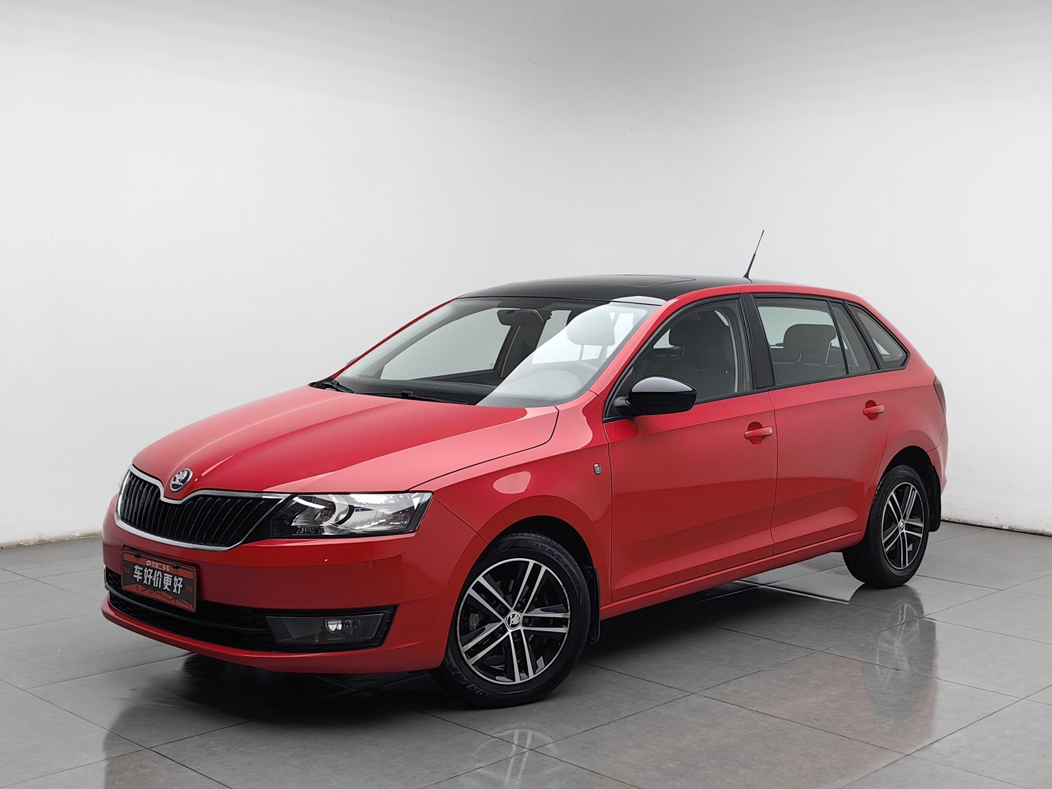 Used Skoda Rapid Spaceback 2014 1.6 AT