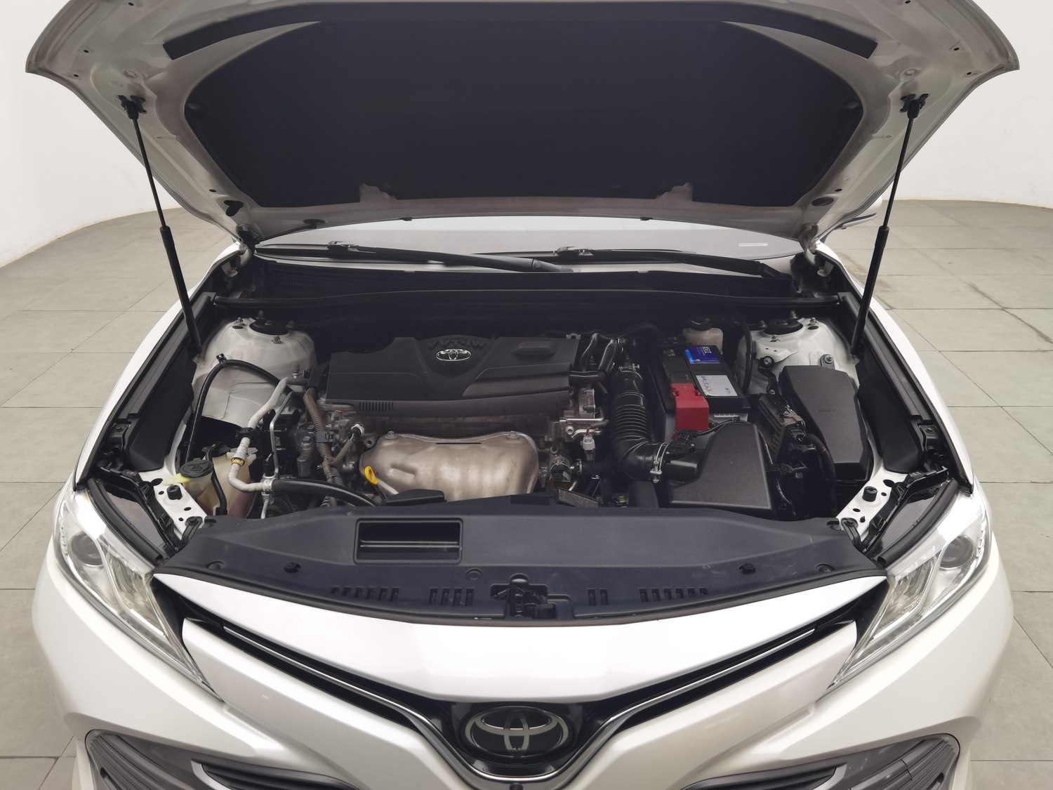 Used Toyota Camry 2018 2.0 AT