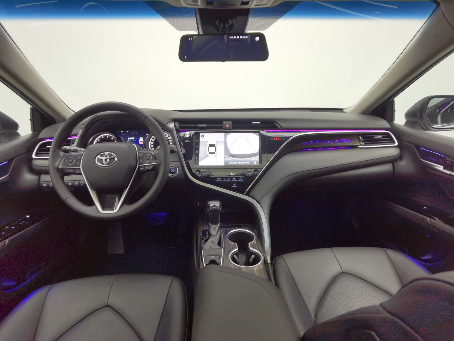 Used Toyota Camry 2018 2.0 AT